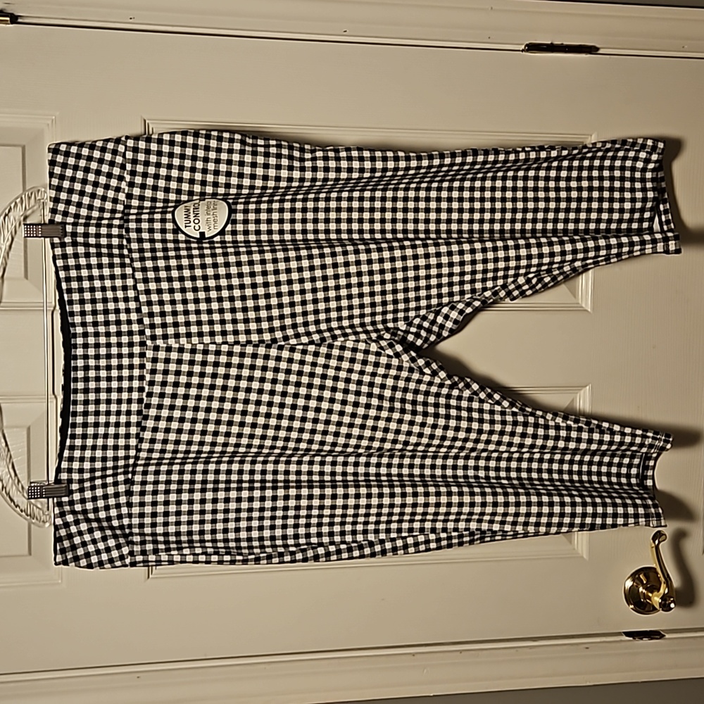 Kim Rogers Gingham Capris